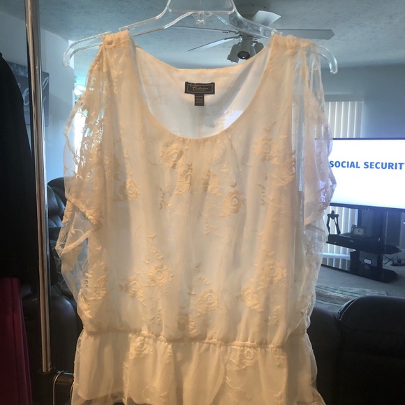 Blouse - Picture 3 of 3